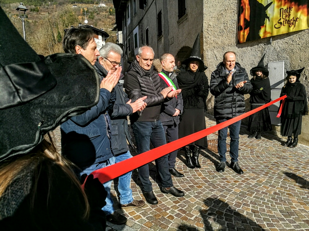 Linaugurazione del Mercatino di Cimego - Valle del Chiese PH NICER