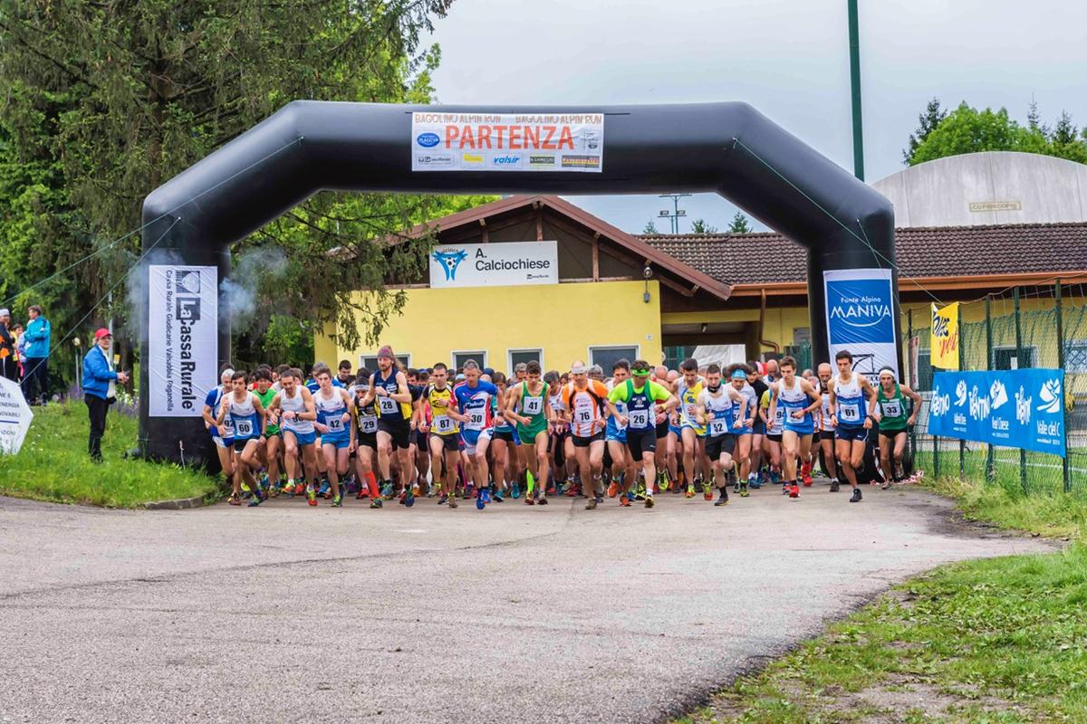 1 Partenza da Darzo ph Ivan Capelli