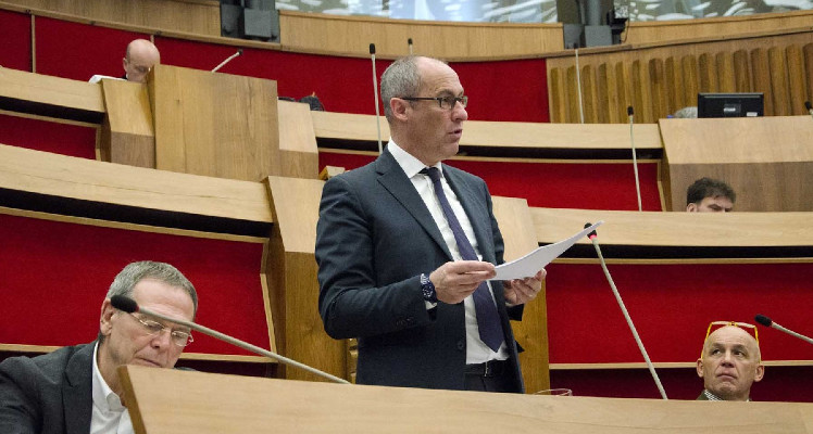 Un Trentino che deve risvegliarsi. Dal blog di  Marco Zulberti