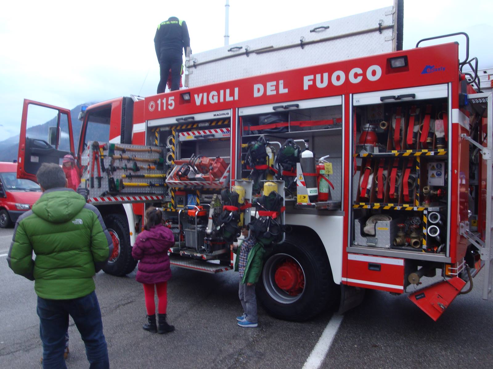 vigili del fuoco storo 2