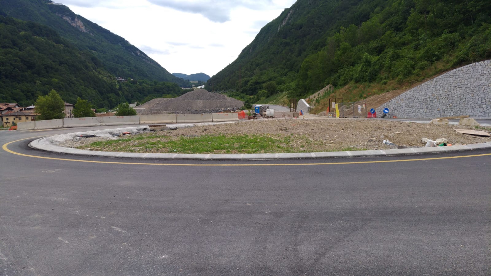 Rotatoria svincolo Por 1