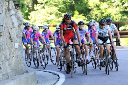 800 atleti in gara alle Terme di Comano. Domani Campionati Italiani Esordienti e Allievi di ciclismo su strada