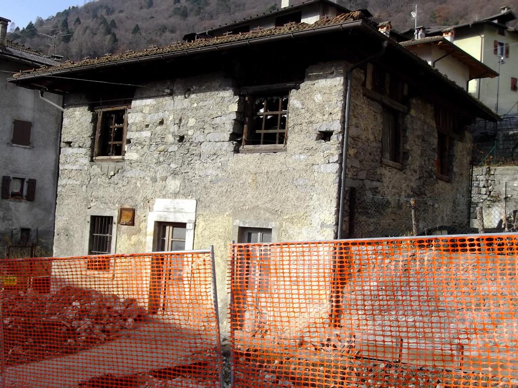 ex casel demolizione - Tione