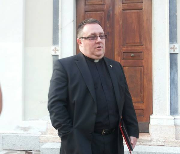 Don Walter Sommavilla unità pastorale Madonna del Lares