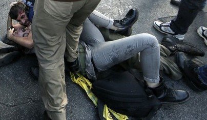 ragazza calpestata trentina scontri di Roma