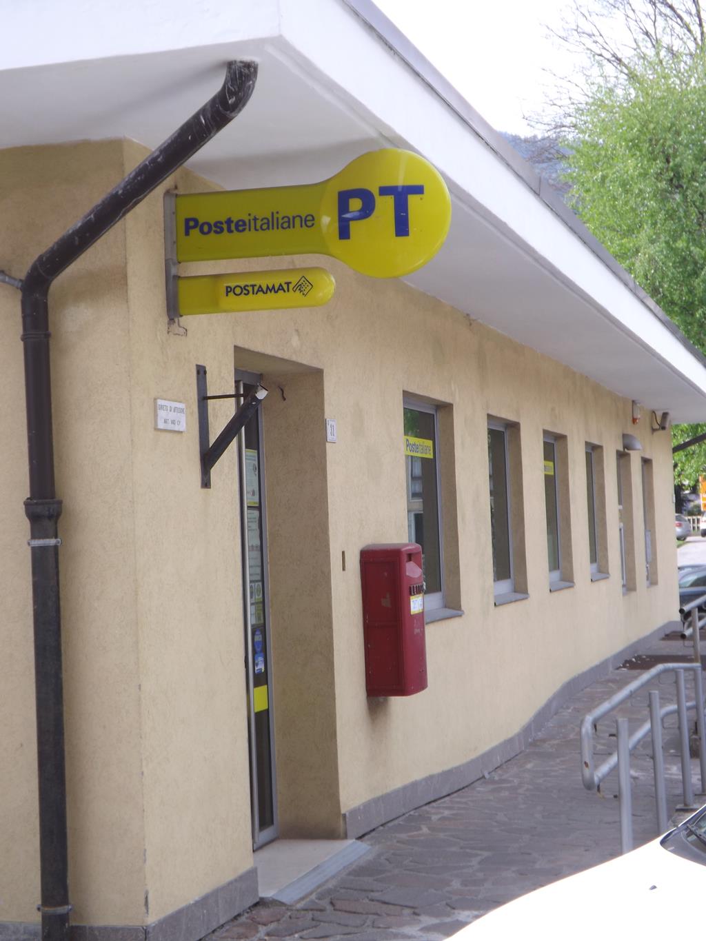 ufficio postale tione