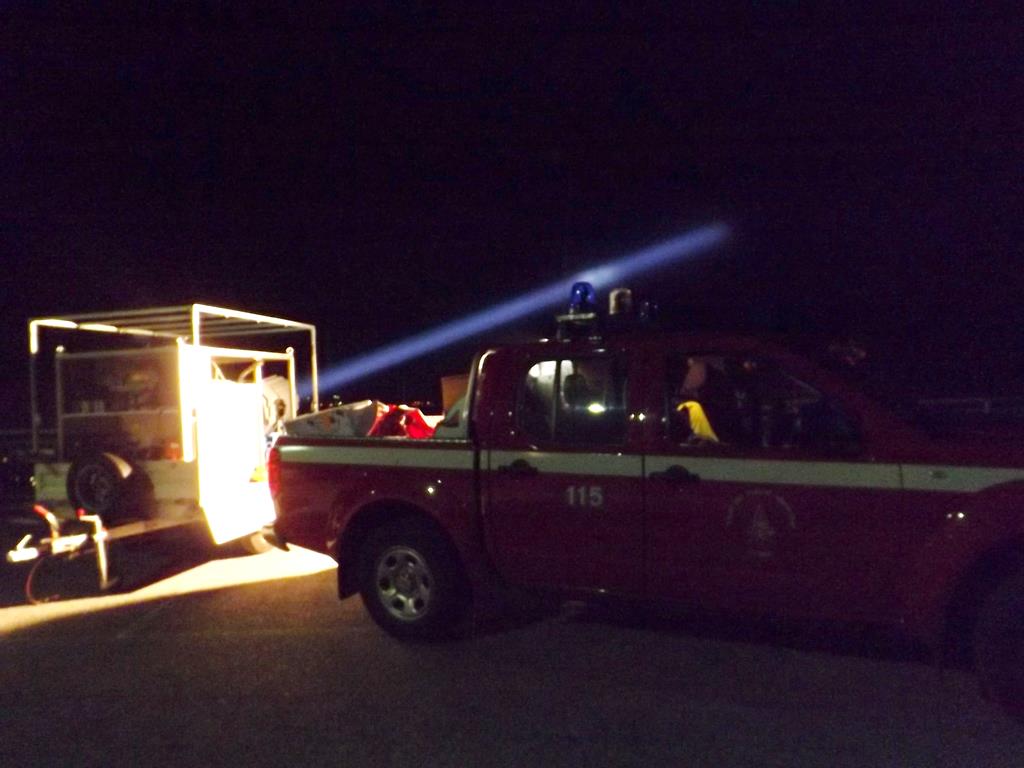 vigili del fuoco in azione- cima Serra