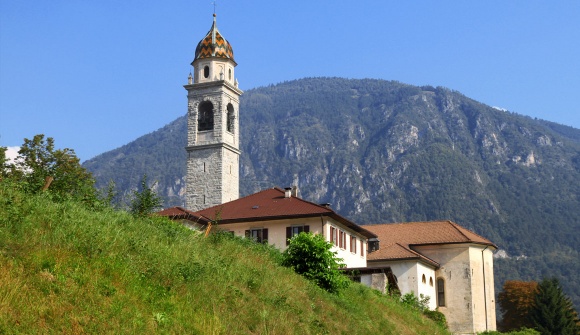 Tione-di-trento chiesa arcipretale Santa Maria