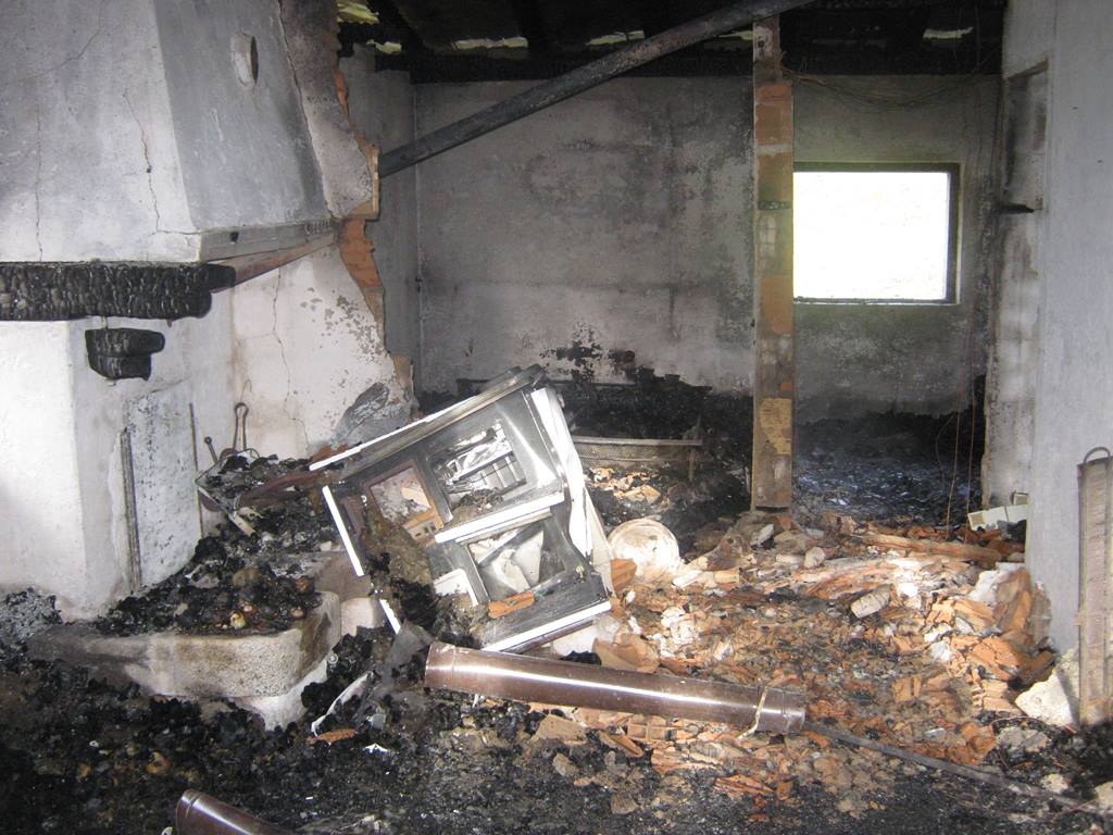casa di emilio todeschini incendio val di Breguzzo