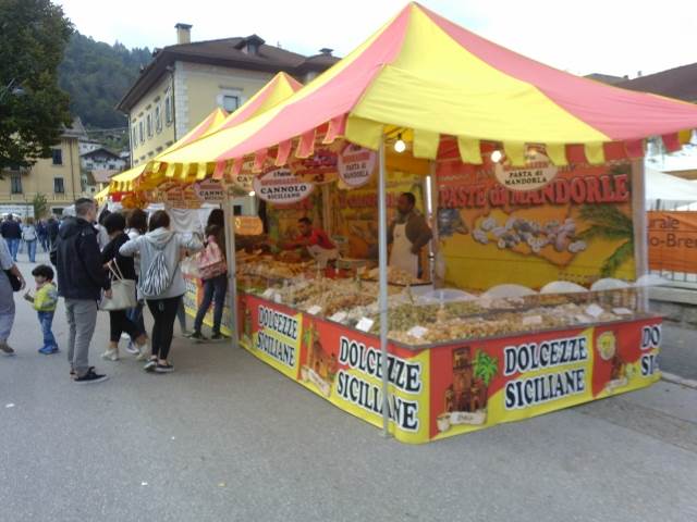 Tione allEcofiera 30mila visitatori. Grande successo dellappuntamento fieristico dautunno