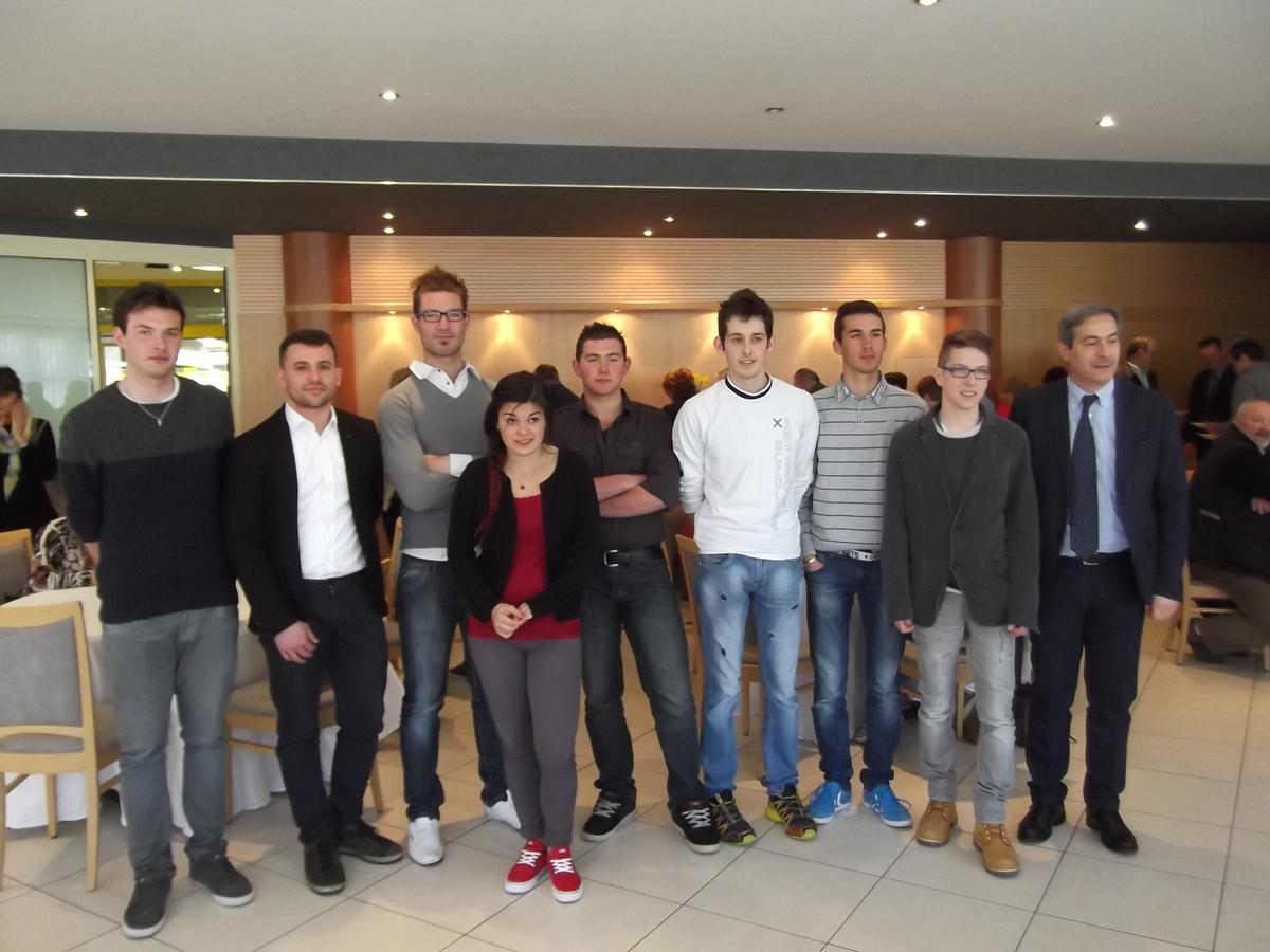 tione allievi premiati 1 con il direttore