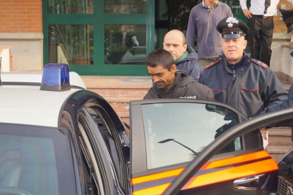 Arestati furto iavrè