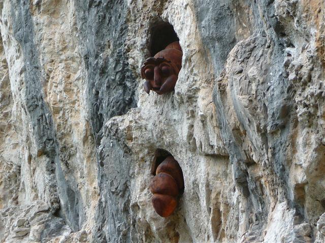 ferrata artpinistica niere