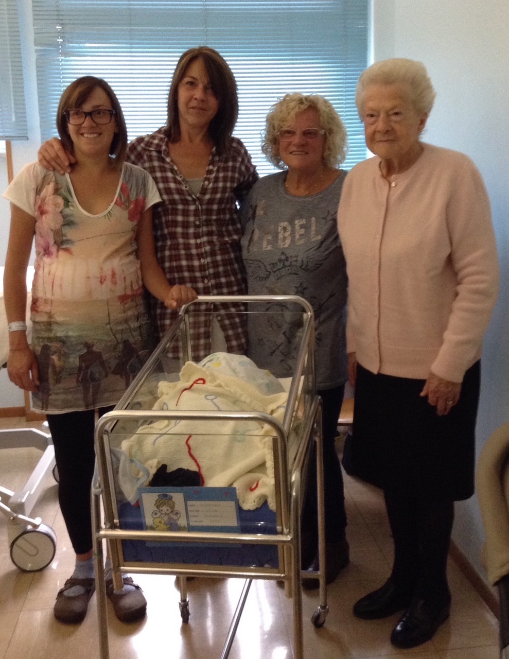 5 generazioni in una foto 2015