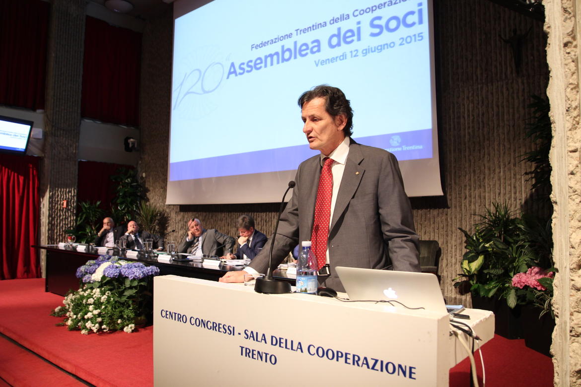 Fracalossi-la-cooperazione-ha-ancora-molto-da-dire-all-economia-e-alla-societa