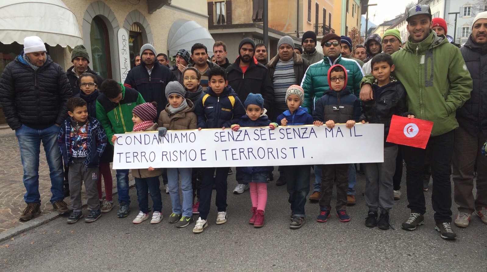 condanniamo il terrorismo