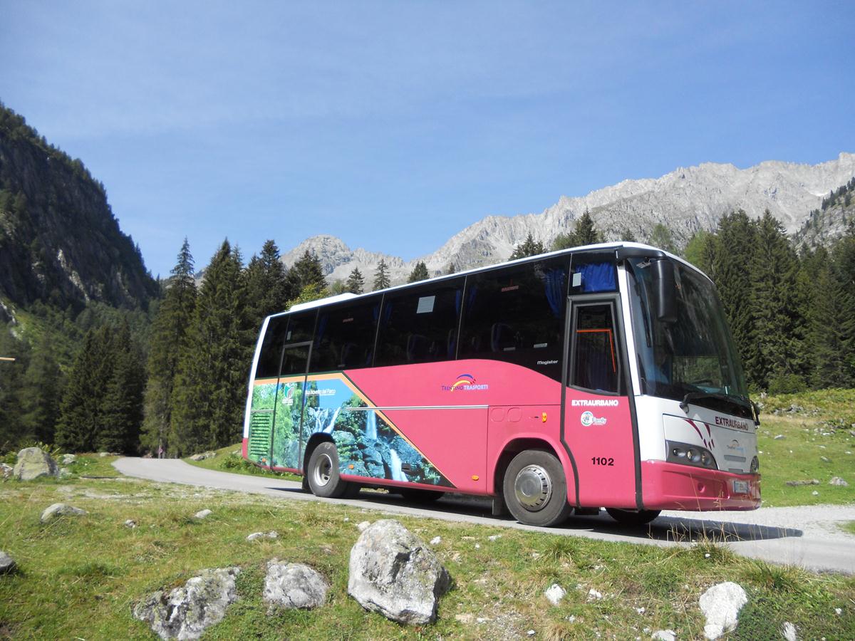 bus navetta in val Genova - mobilità sostenibile 1