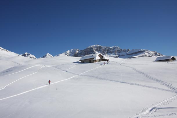 A malga fevri con gli sci dalpinismo - foto Matteo Ciaghi A malga fevri con gli sci dalpinismo