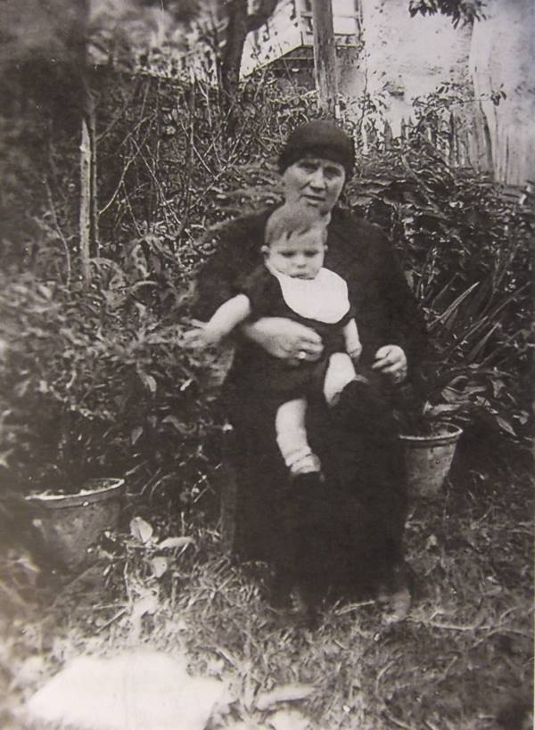 A Fiavé uno sguardo a ritroso nel tempo. Quan éren putelòti nellambito del Progetto Infanzia nelle Giudicarie Esteriori ieri e oggi2