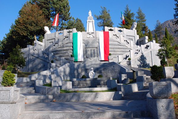 Cimitero Austro ungrarico Bondo