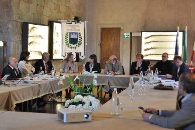 Incontro Giunta Comunità delle Giudicarie giunta Pat a Castel Stenico
