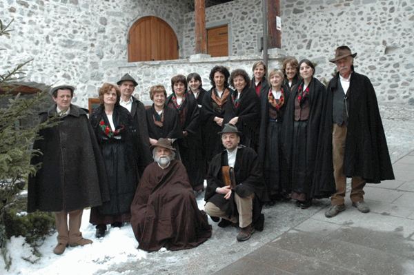 Le Castellane la Cumpagnìa dal Castél a Roncone