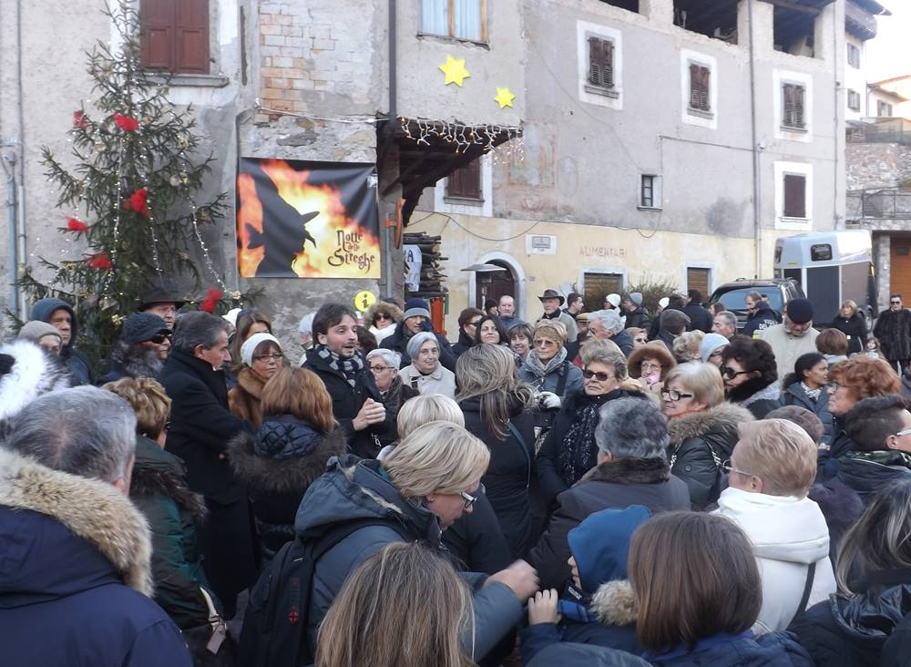 Mercatini di Quartinago - magia del Natale a cimego 1