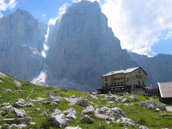 Rifugio Brentei  coro Brenta