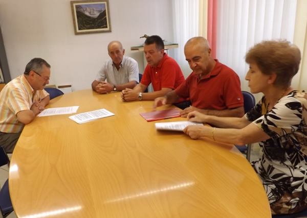 San Lorenzo in Banale firme per abbassare Imu e tasse