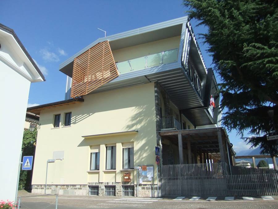 Scuola elementare Tenna