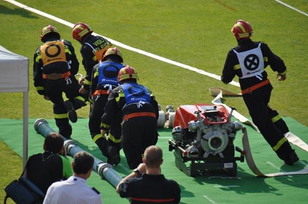 Vigili del Fuoco di Tione le gare- olimpiadi b
