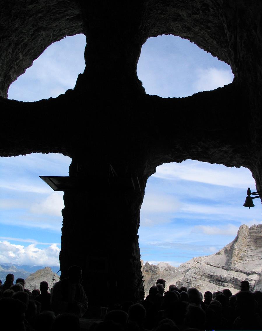 chiesetta 12 apostoli- caduti della montagna - giudicarie.com