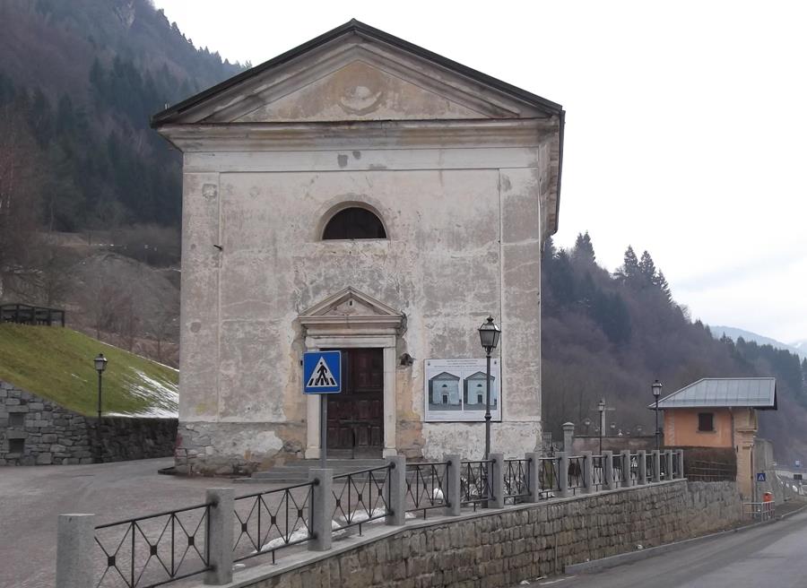 ex chiesa di santandrea breguzzo - Giudicarie  -f.s.