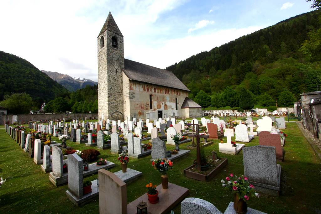 Pinzolo cimitero chiesa di San Vigilio
