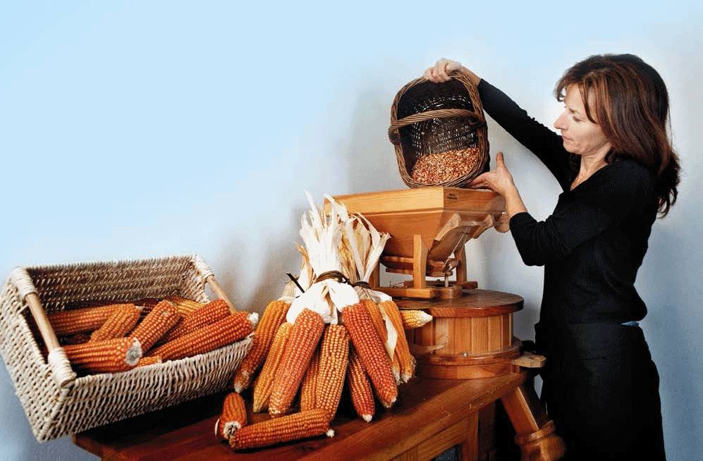donne lavoro e montagna un convegno promosso da accademia montagna trento