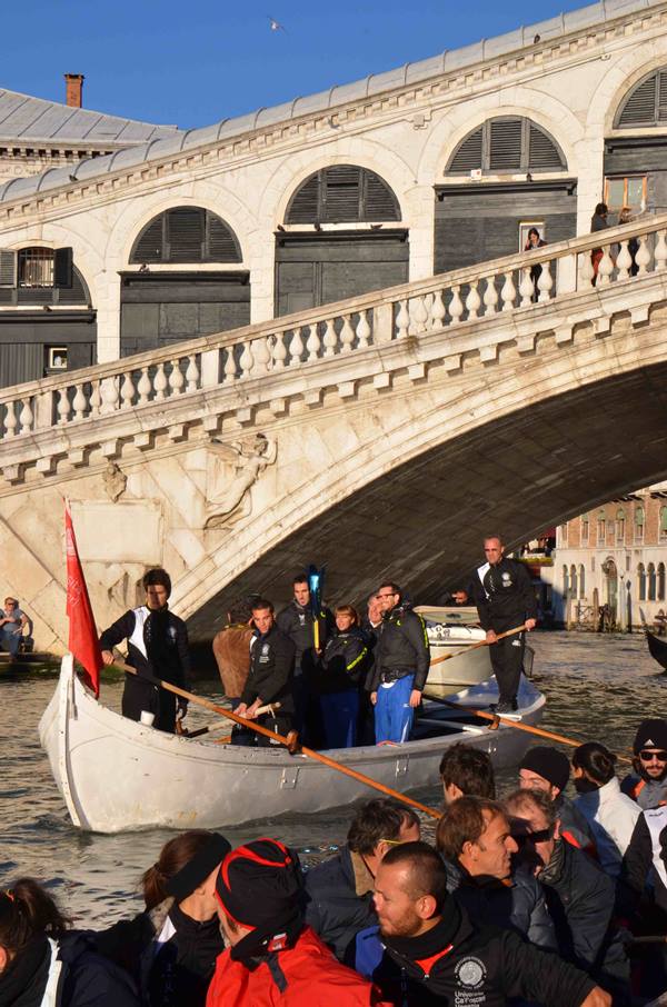 fiaccola universiade a venezia2 - Trentino 2013