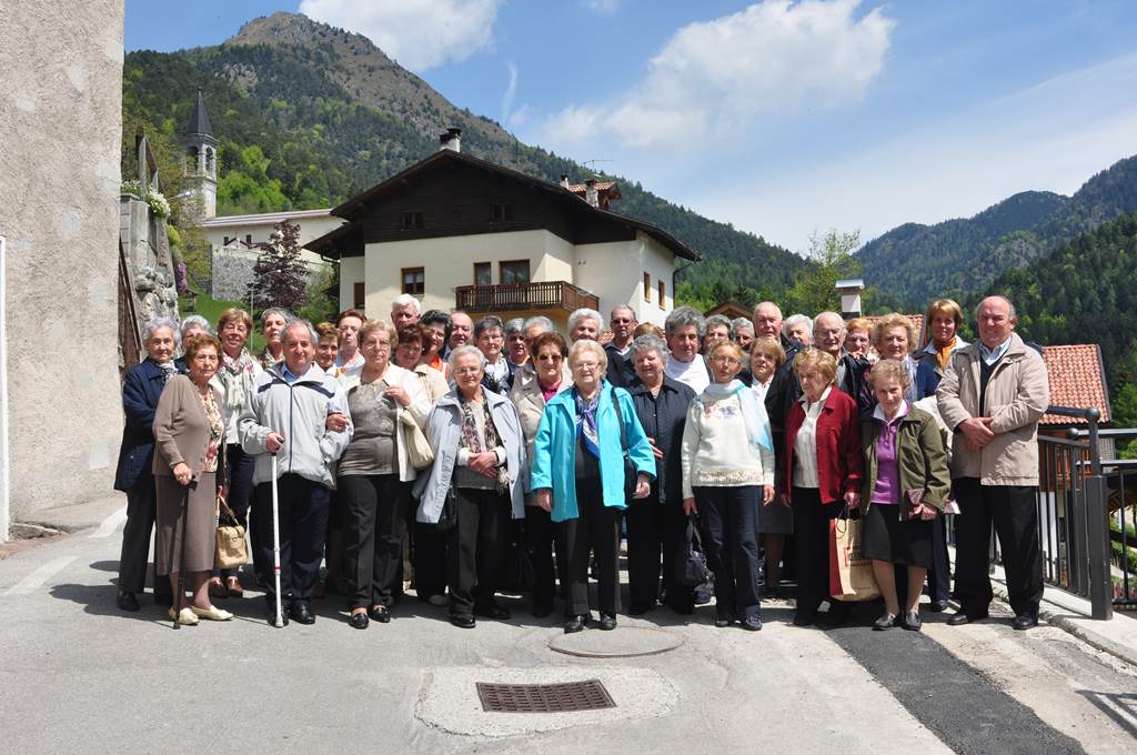 Circolo pensionati Montagne b