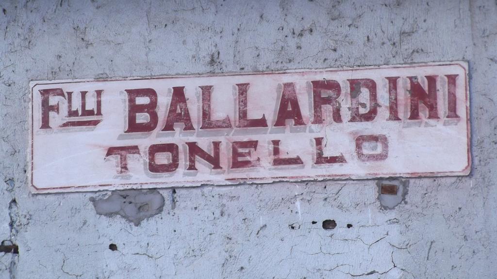 insegna flli Ballardini Tonello