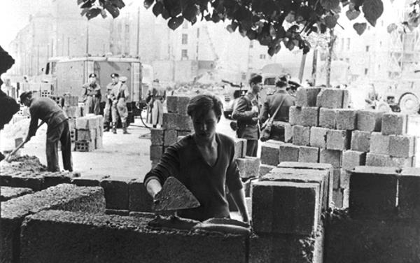 muro di berlino la costruzione