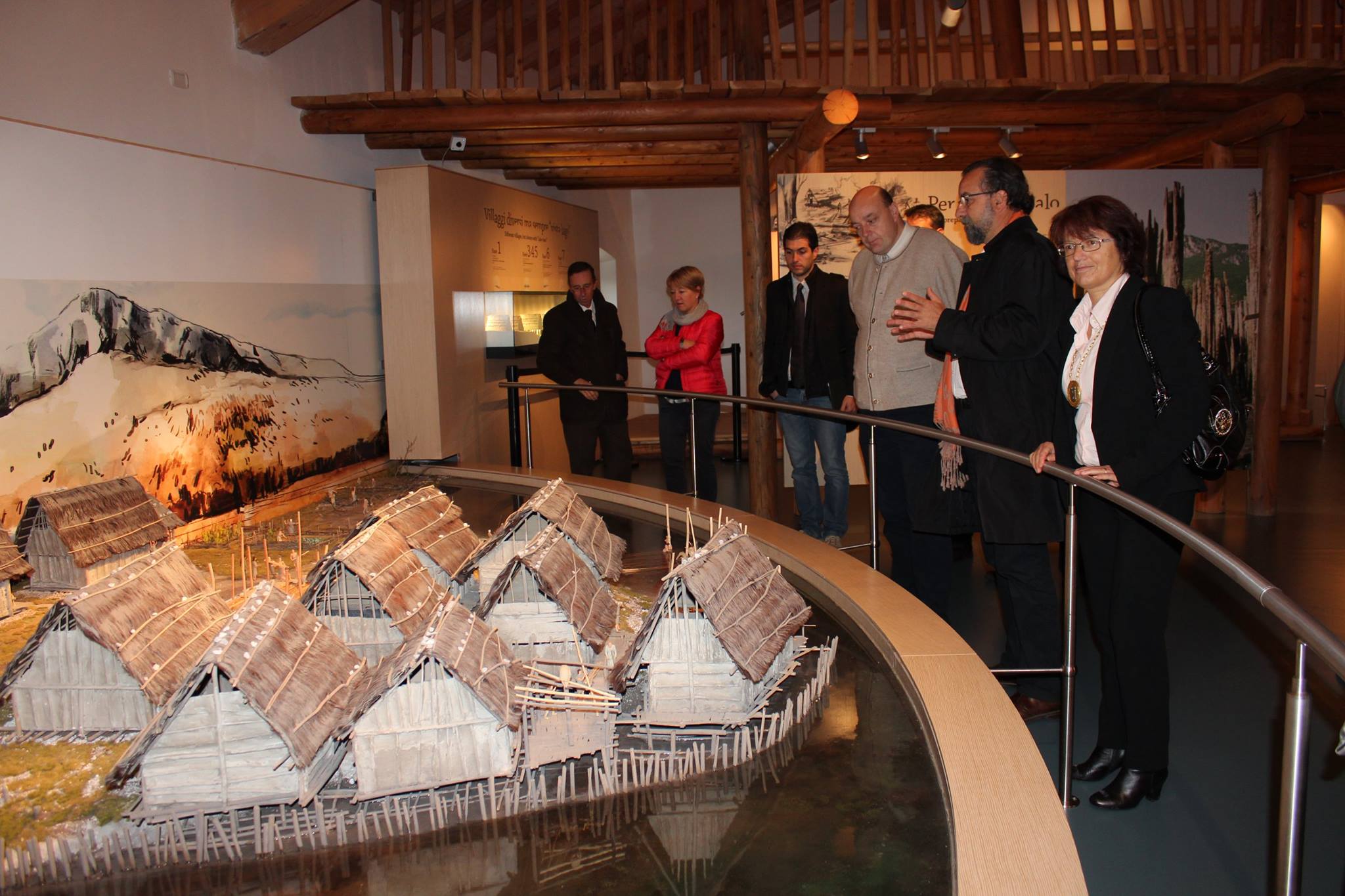 Diego Moltrer in visita a Fiavè al museo delle Péalafitte Nicoletta Aloisi