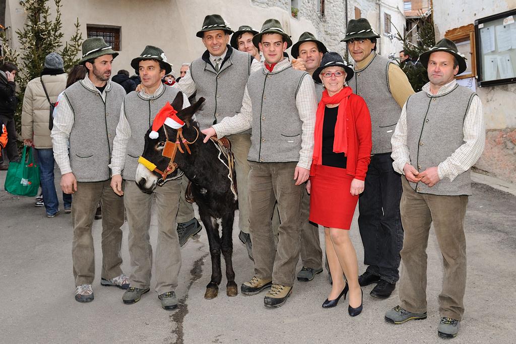 foto gruppo ass. mercatino rango