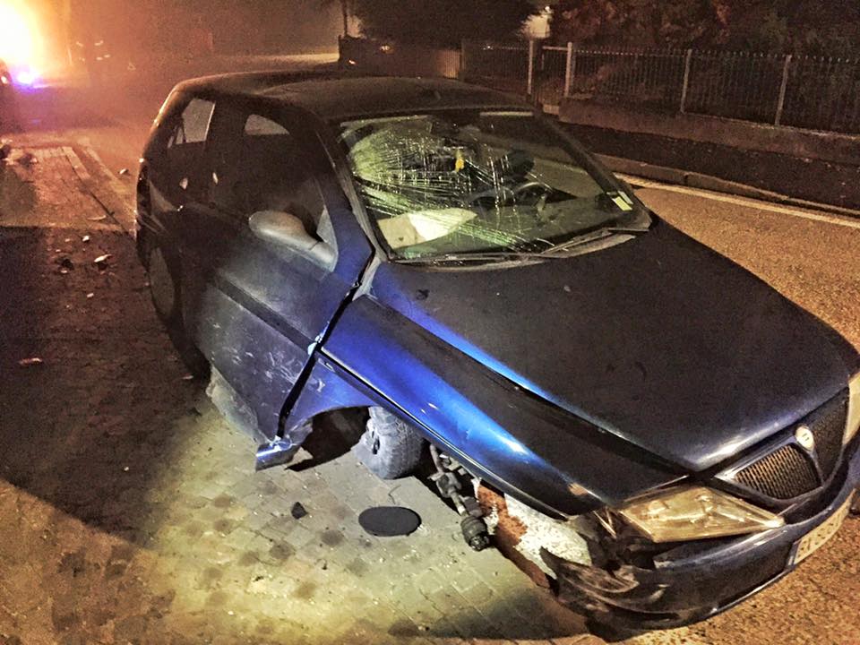 macchina incidente bleggio inferiore 4