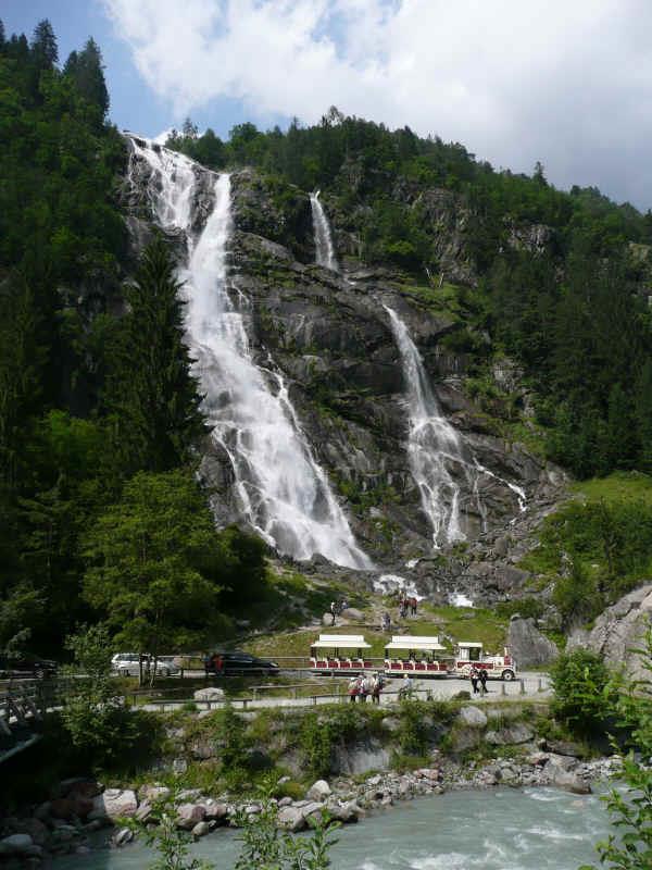 trenino valgenova  parconaturale adamello Brenta